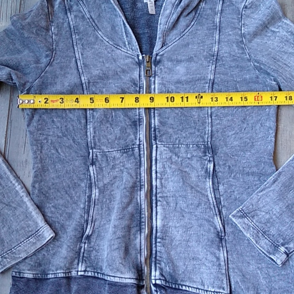 XCVI - Dusty Gray Hooded Zipper Jacket | Asymmetrical Hem - Size: Small - Picture 8 of 12